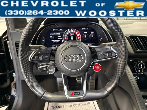Used 2017 Audi R8 V10 image 15