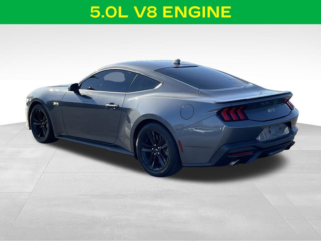 Used 2024 Ford Mustang GT RWD image 9