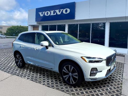 Certified 2024 Volvo XC60 B5 Plus w/ Climate Package AWD/4WD image 1