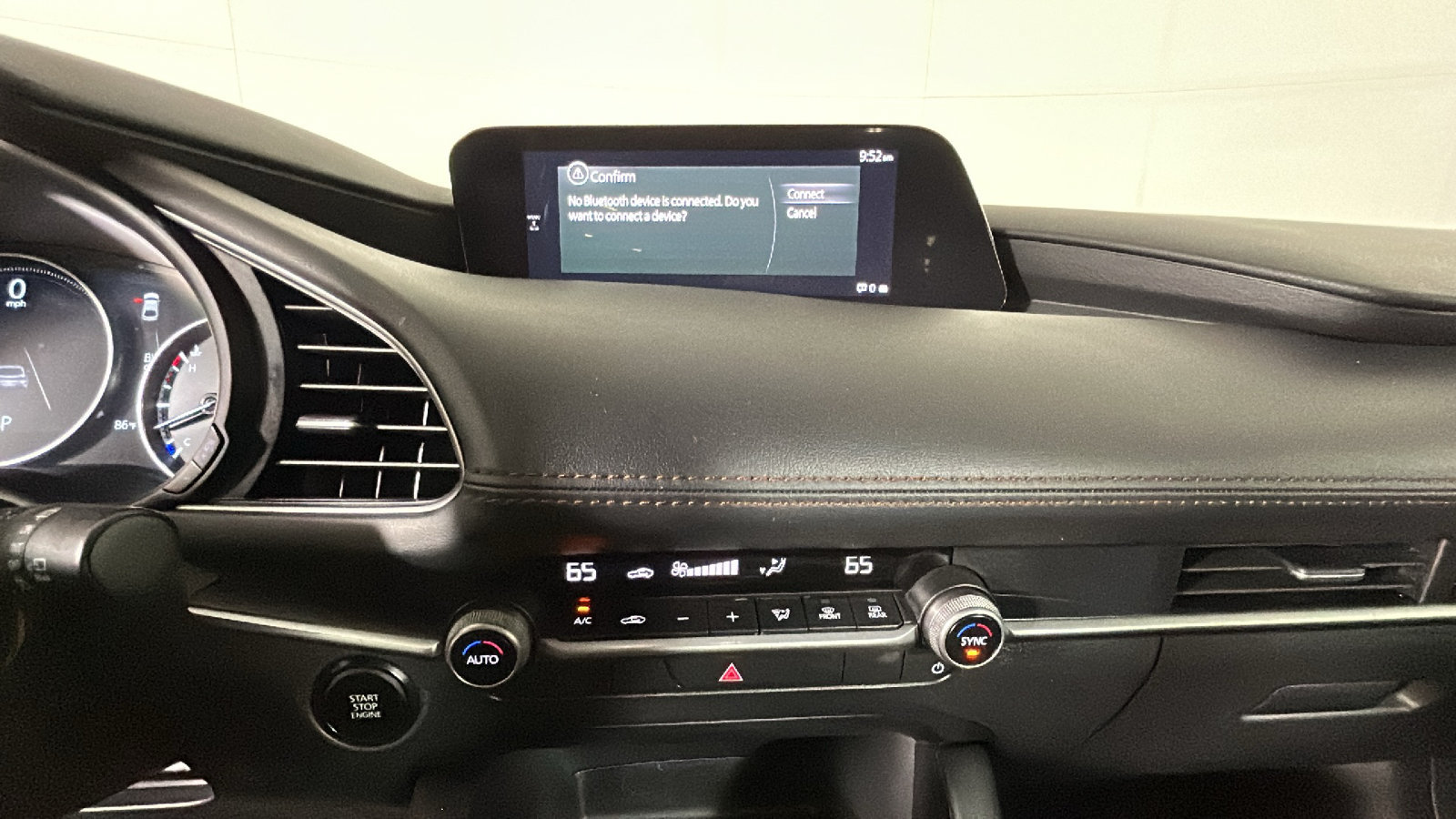 Used 2024 MAZDA MAZDA3 s FWD image 27
