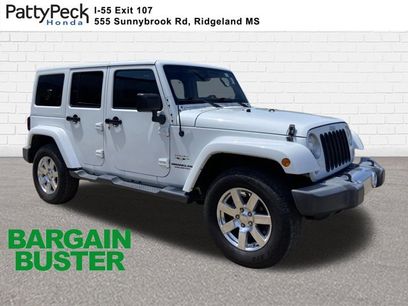 Used 2017 Jeep Wrangler Unlimited Sahara w/ Connectivity Group