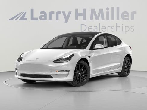 Used 2023 Tesla Model 3 Standard Range RWD image 1