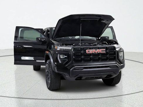 Used 2024 GMC Canyon Elevation RWD image 9