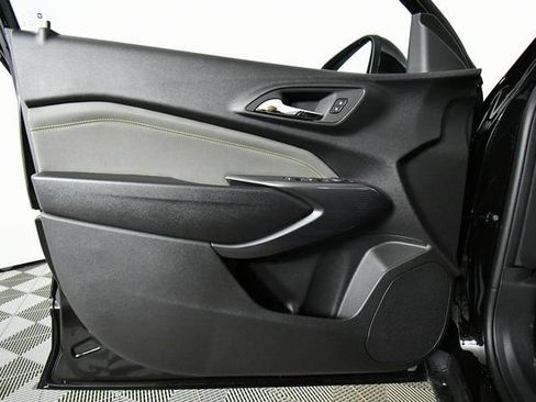 New 2026 Chevrolet Trax ACTIV w/ Driver Confidence Package FWD image 21