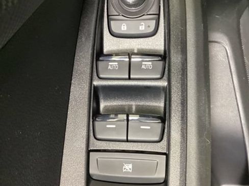 Used 2026 Subaru Crosstrek 2.5i Premium w/ Convenience Package #2 AWD/4WD image 15