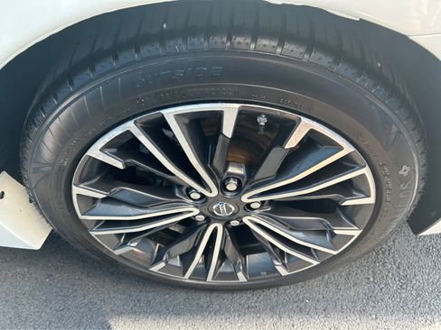 Used 2017 Nissan Maxima 3.5 SL image 29