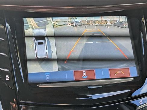 Used 2020 Cadillac Escalade Luxury w/ Escalade Sport Edition AWD/4WD image 26