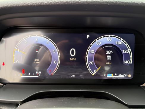 New 2026 Jeep Grand Cherokee Altitude image 30