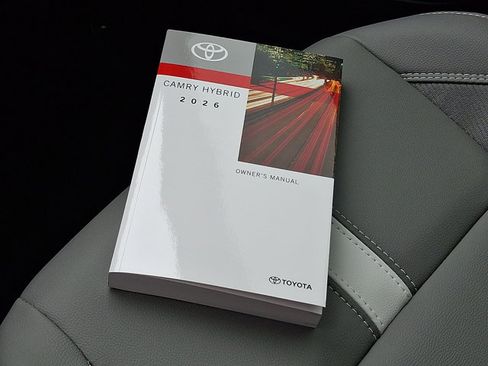 Certified 2026 Toyota Camry SE w/ Convenience Package FWD image 28