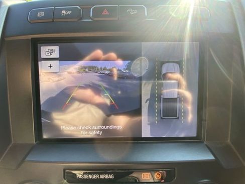 Used 2019 Ford F350 Platinum w/ Platinum Ultimate Package AWD/4WD image 17