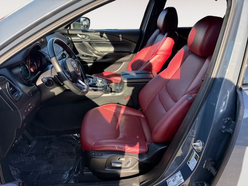 Certified 2021 MAZDA CX-9 Carbon Edition image 10