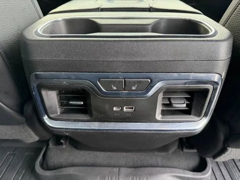 Used 2022 GMC Sierra 1500 Denali image 31