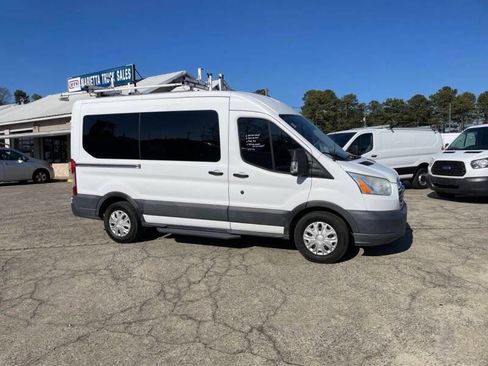 Used 2019 Ford Transit 150 XLT image 7