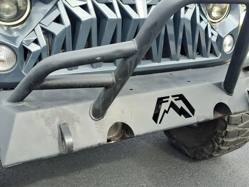 Used 2016 Jeep Wrangler Unlimited Sport w/ Connectivity Group image 26