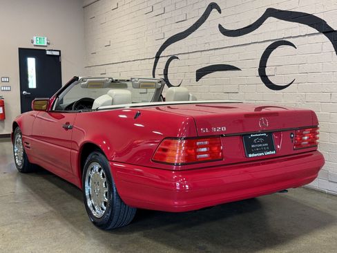 Used 1997 Mercedes-Benz SL 320 image 12