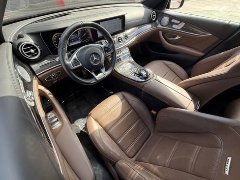 Used 2018 Mercedes-Benz E 63 AMG S image 21