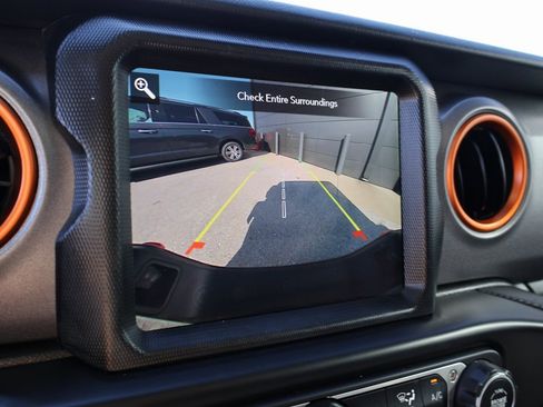 Used 2022 Jeep Gladiator Mojave w/ LED Lighting Group image 33