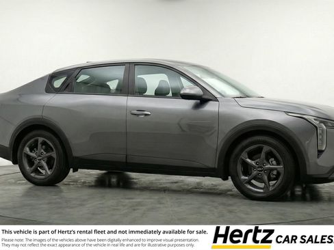 Used 2025 Kia K4 FWD image 1
