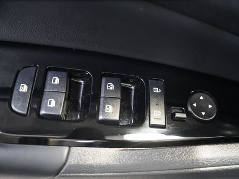 Used 2024 Kia Sportage SX FWD image 31