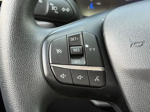 Used 2025 Ford Escape Active FWD image 11