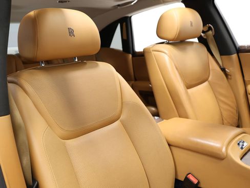 Used 2016 Rolls-Royce Ghost image 78