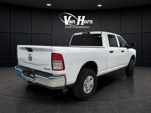 Used 2024 RAM 3500 Tradesman w/ Chrome Appearance Group AWD/4WD image 7