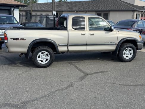 Used 2002 Toyota Tundra SR5 AWD/4WD image 25