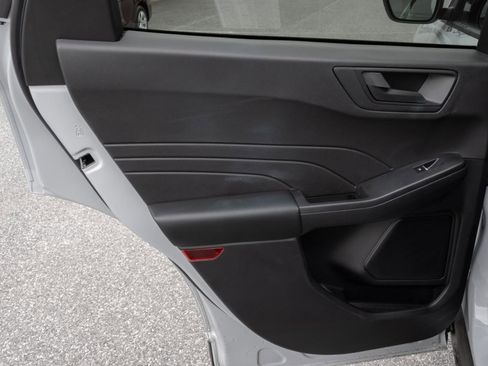 Used 2025 Ford Escape Active image 21