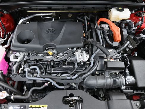 Used 2023 Toyota Crown Limited w/ Advanced Technology Package image 21