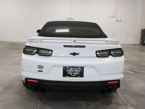 Used 2021 Chevrolet Camaro SS RWD image 8
