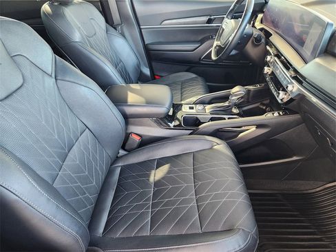 Used 2024 Kia Telluride SX X-Line image 14