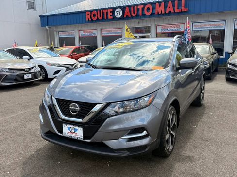 Used 2022 Nissan Rogue Sport SL image 4