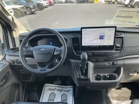 New 2026 Ford Transit 250 Low Roof RWD image 23