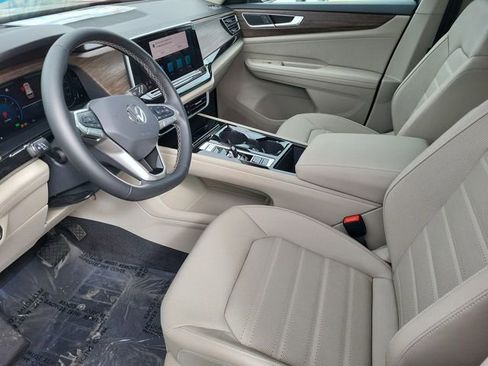 New 2026 Volkswagen Atlas SEL AWD/4WD image 11