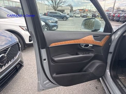 Certified 2024 Volvo XC90 B6 Plus w/ Protection Package image 20