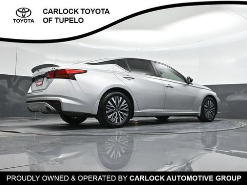 Used 2023 Nissan Altima 2.5 SV w/ SV Premium Package FWD image 48