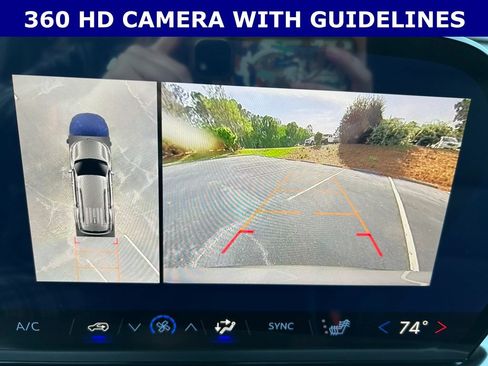 New 2026 Chevrolet Traverse LT image 4