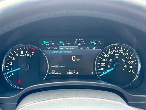 Used 2019 Ford F150 Lariat w/ Equipment Group 502A Luxury AWD/4WD image 33