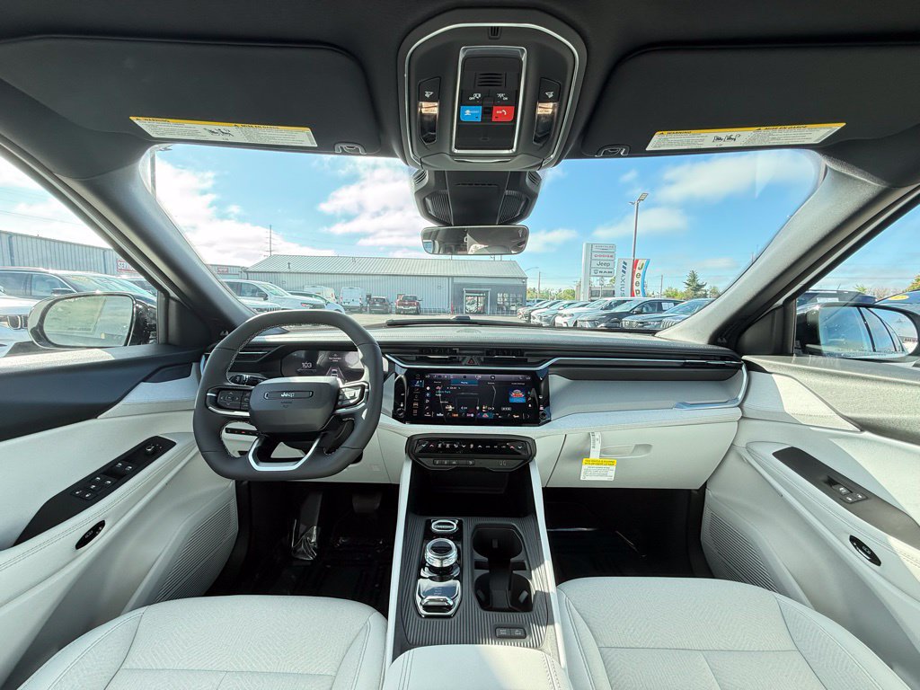 New 2026 Jeep Cherokee Laredo AWD/4WD image 19