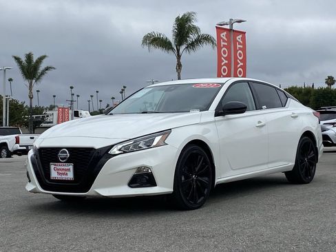 Used 2022 Nissan Altima 2.5 SR w/ Midnight Edition Package AWD/4WD image 38