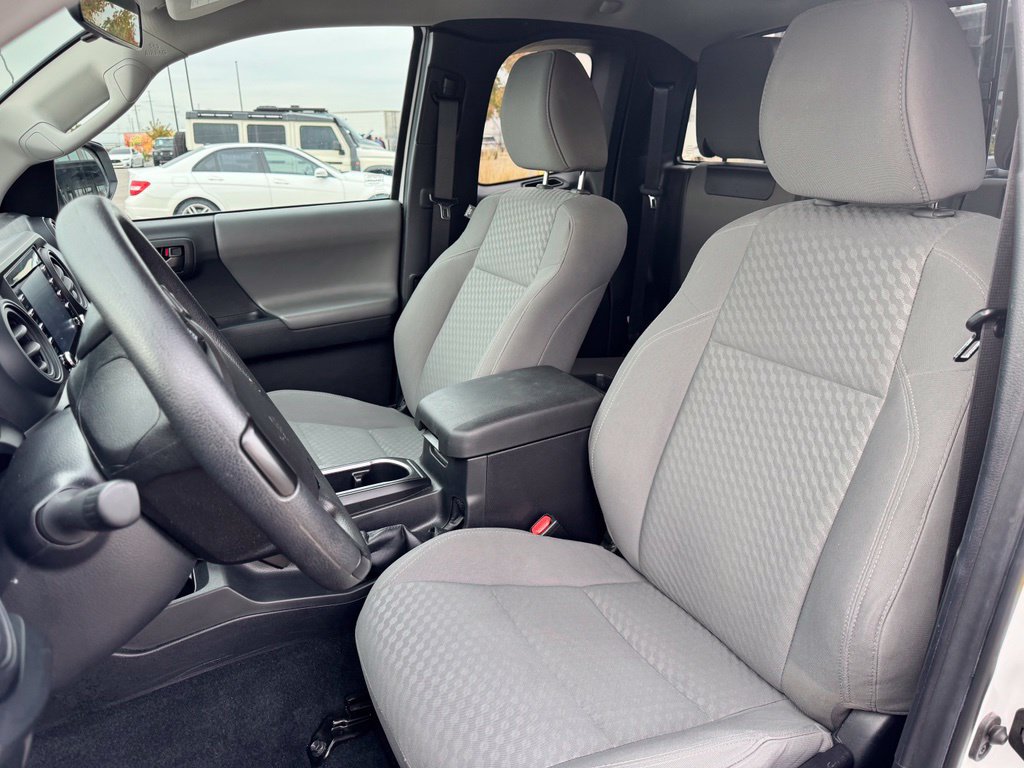 Used 2022 Toyota Tacoma SR w/ SX Package AWD/4WD image 10