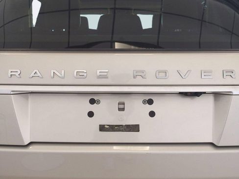 Used 2017 Land Rover Range Rover HSE AWD/4WD image 26