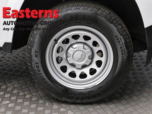 Used 2024 Chevrolet Colorado W/T image 28