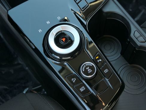 Used 2023 Kia Sportage LX image 21