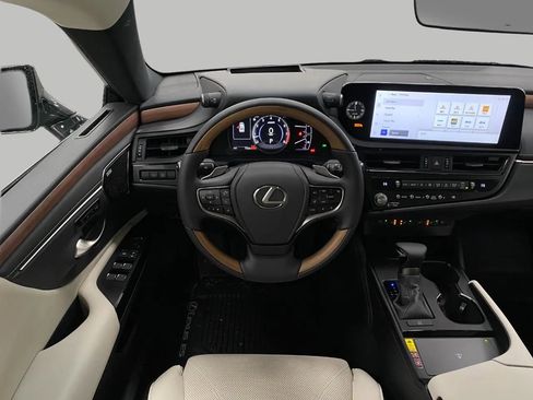 New 2025 Lexus ES 350 w/ Luxury Package image 13