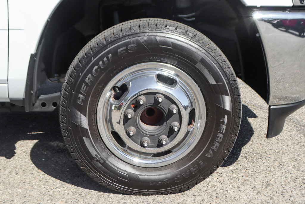 Used 2024 RAM 3500 Tradesman RWD image 35