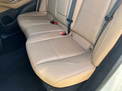 Used 2024 Mercedes-Benz GLE 350 4MATIC image 13