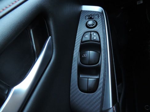 Used 2025 Nissan Sentra SR w/ Midnight Edition image 25