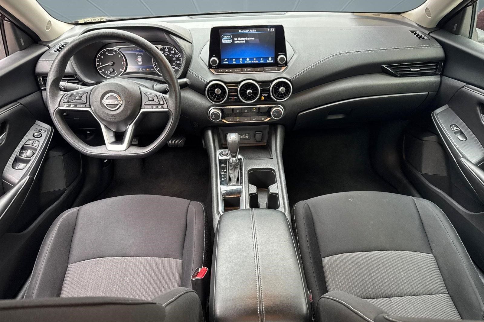 Used 2024 Nissan Sentra SV FWD image 15