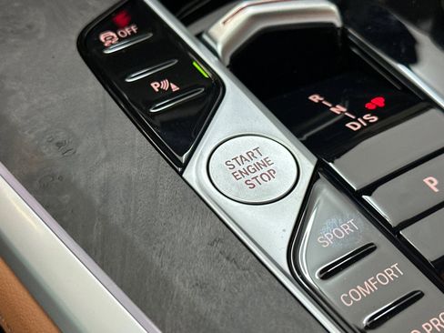 New 2026 BMW X5 sDrive40i image 29